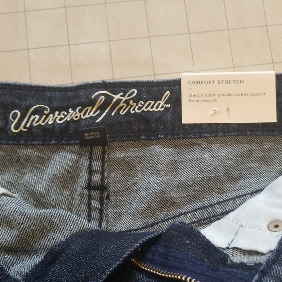 Universal Thread High Rise Shortie Shorts - Picture 3 of 4